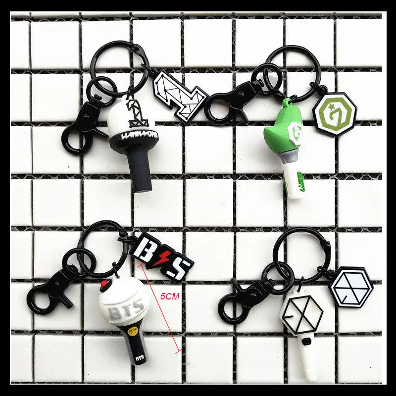 

Newtall Korea Kpop BTS EXO Wanna One Got7 Light Stick Keychain Bangtan Boys PVC Keyrings Clip Cute New Fashion Bag Ornament