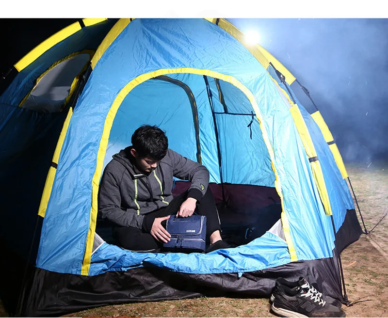 8443238799_758420114