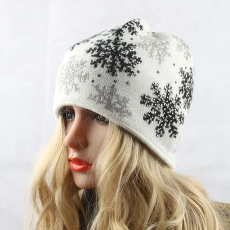 Женские вязаные шерстяные шапки для зимы со снежинками, жаккардовый лыжный головной убор, женские Стразы Skullies Beanies для дам - Цвет: Белый