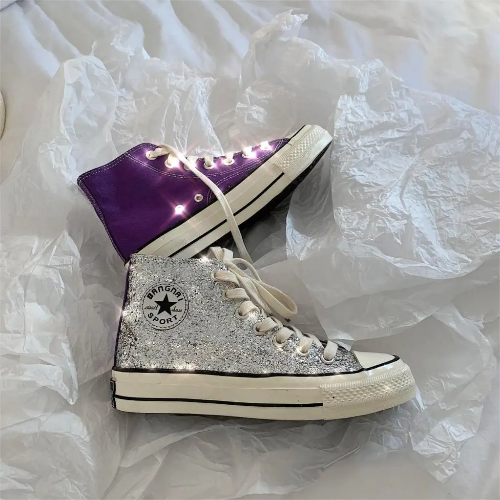 Шикарная парусиновая обувь с блестками женские высокие кроссовки на шнуровке, Новая модная женская повседневная обувь женская корзина для обуви фиолетового и серебристого цвета, размер 40
