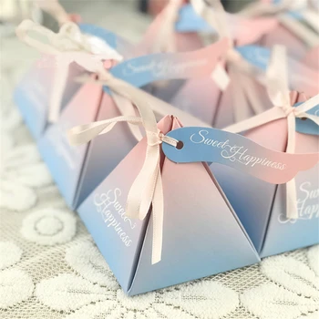 

Triangular Pyramid Gradient Color style Candy Box Wedding Favors Party Gift Box Chocolate Box With Ribbons & Tags