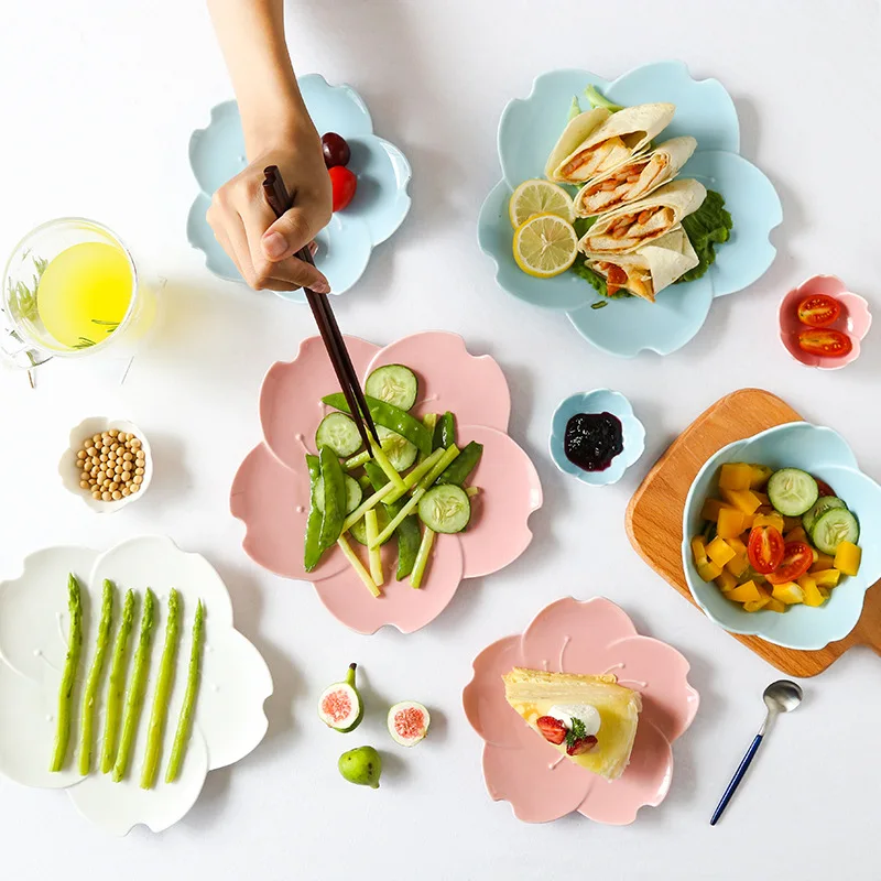 Японская Сакура костяного фарфора тарелка вишневого цвета глазурь керамическая неглубокая тарелка фрукты орехи лоток салатник тарелки для закуски тарелка