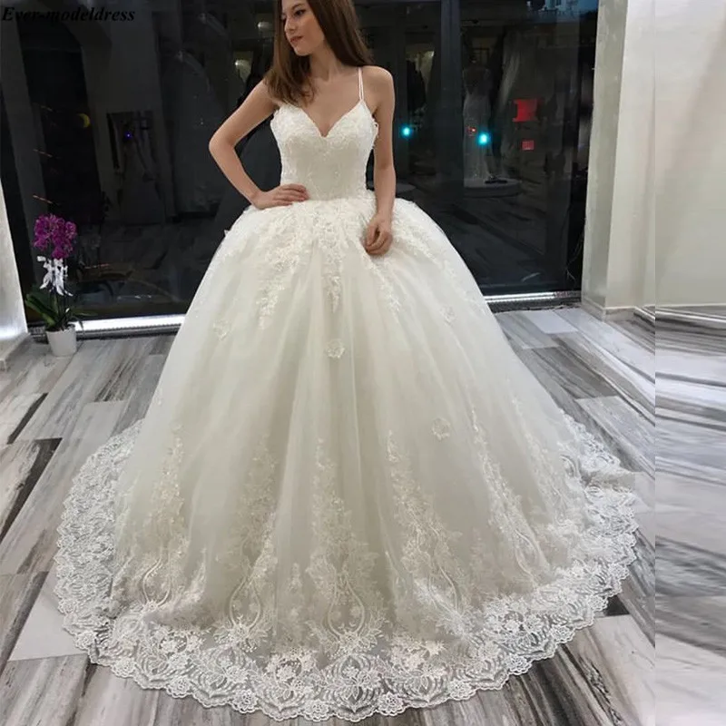 

abito da sposa V-Neck Tulle Ball Gowns Wedding Dresses Appliques Corset Lace-Up Back Bride Dresses With Court Train 2019