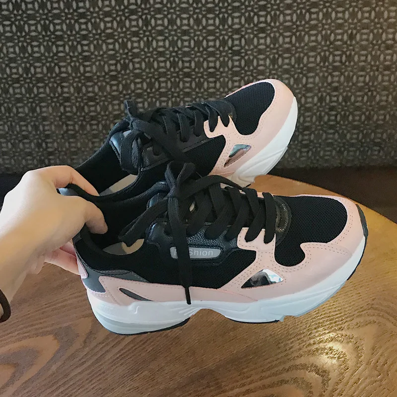 Tanie DIWEINI 2019 jesień nowe klasyczne Chunky Sneakers kobiety moda tata trampki trampki wygodne platformy obuwie kobieta n175