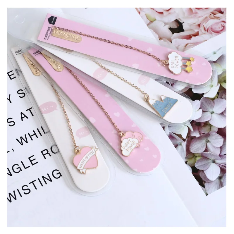 

4Pcs/Set Girl Pink Series Metal Pendant Bookmark Book Holder Message Card Gift Stationery
