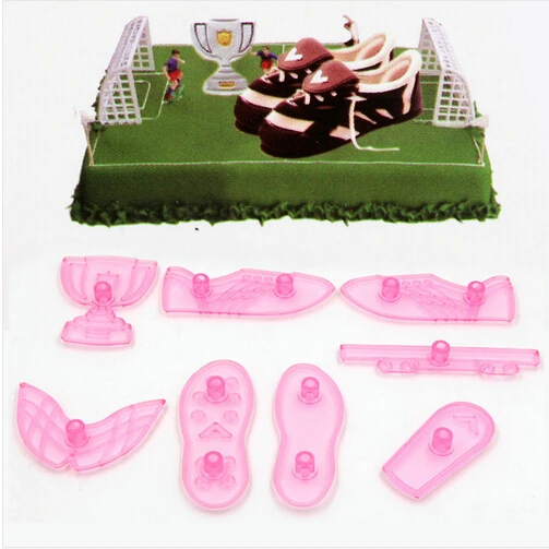 

8PCS/SET Cake Decorating Tools Plastic Fondant Cutter To Create Worldcup Soccer Boot Trophy Football Sugarpaste Craft Cake Mold