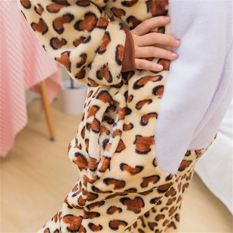 Leopard Kigurumi Onesie For Children Animals Cosplay Costume Pajama Set Flannel Warm Hooded Suit Boys Girls Lovely Party Fancy kigurumi pajamas