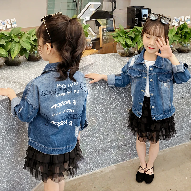 

Spring boy Long-sleeved cowboy Printed letters jacket Teenagers hole Jeans Korean Edition Fashion jacket kid clothes girl Clothi