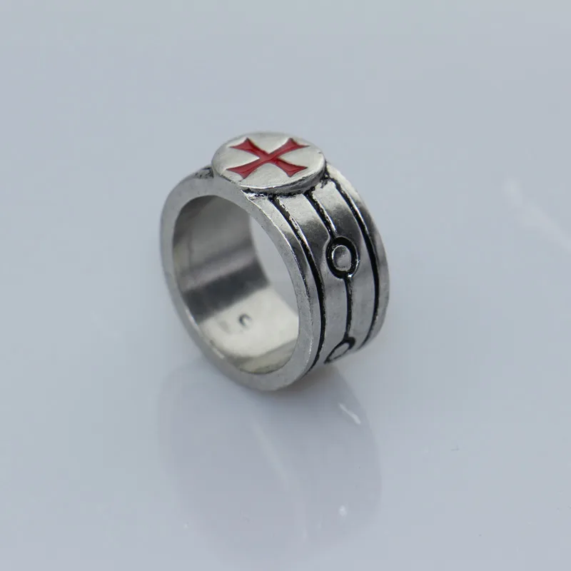 

Hot Ring Gamer Knights Templar Silver Engagement Ring Stainless Steel Cross Assassin Red Enamel Rings Men Trendy Jewelry Gift