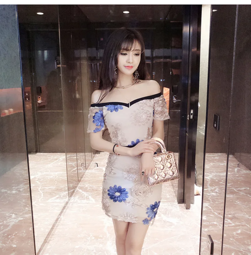2018 Summer women dress 2018 sexy sheath embroidered show thin led off-the-shoulder above Knee mini dress package hip dress