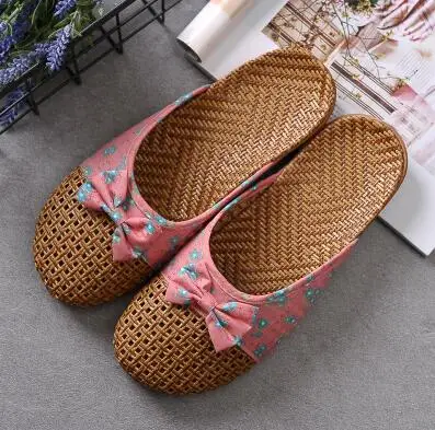 

201818 Woman slippers VLV