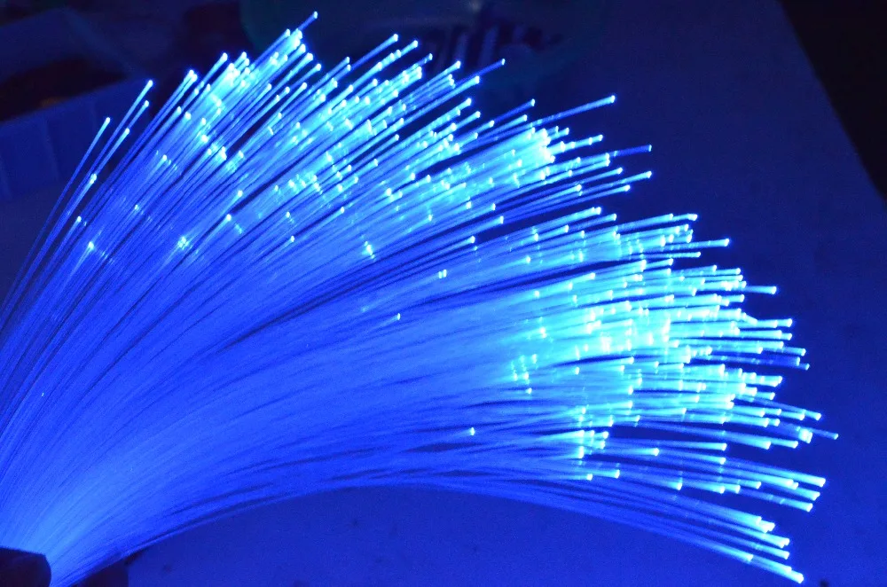 оптическое волокно 0. звездное небо оптоволокно. оптоволокно для освещения. ночник из оптоволокна купить в москве. оптоволокно для звездного неба.