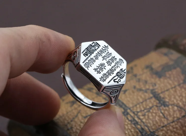 

925 sterling silver Vintage Chinese Taoism Taiji gossip Men's and women's rings Thai silver Body protection Rings
