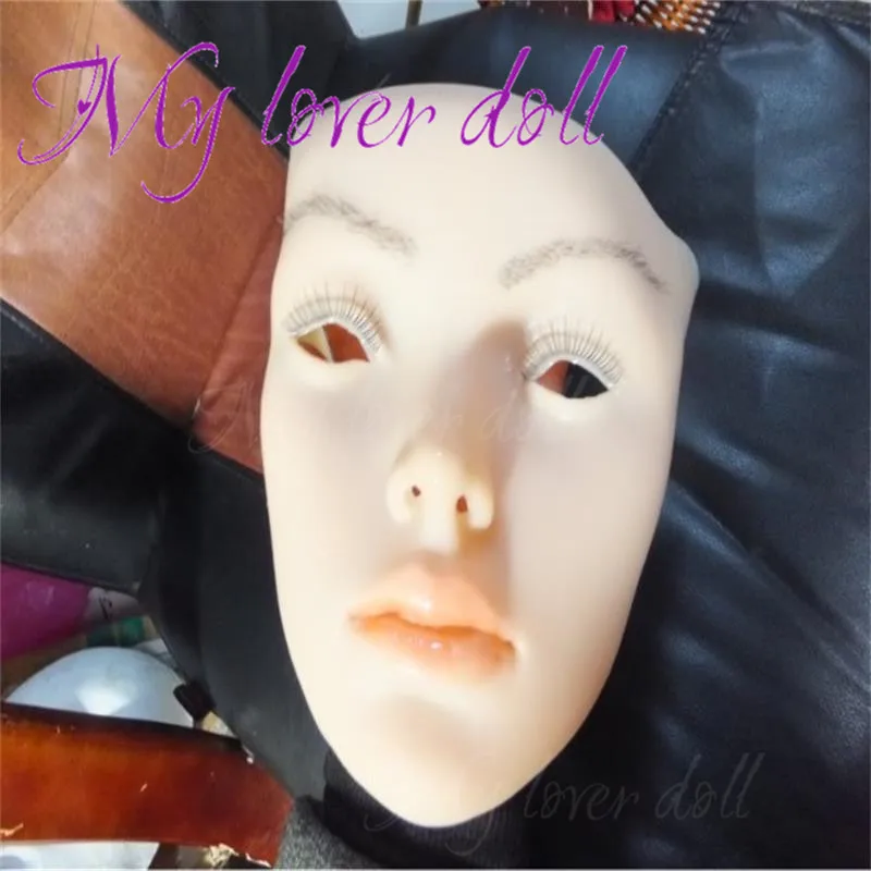 female mask crossdresser