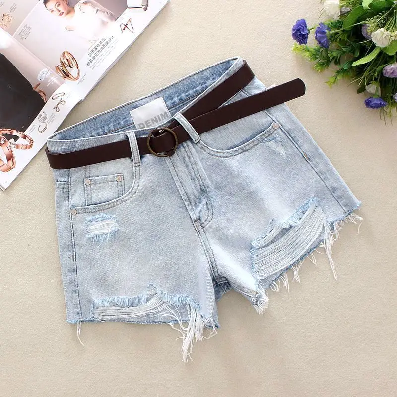 

2019 Light Blue Women's Denim Shorts Summer Hole Washed 100% Cotton Shorts Solid High Waist Loose Broad Foot Denim Shorts 9950