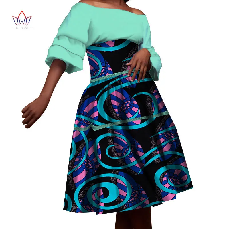 

Fashion Dashiki African Dresses for Women Bazin Riche Ankara Print Knee-length Half Sleeve Dresses Women African Clothing WY4934