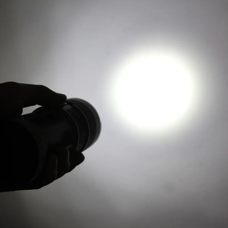 15T6 LED Super High Power Flashlight T6 flashlights waterproof rechargeable Torch Camp Lamp Light Hunting use 4*18650 Battery 15T6 LED Super High Power Flashlight T6 flashlights waterproof rechargeable Torch Camp Lamp Light Hunting use 4*18650 Battery