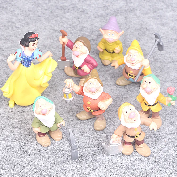 Snow White and Seven Dwarfs PVC Figures (2)