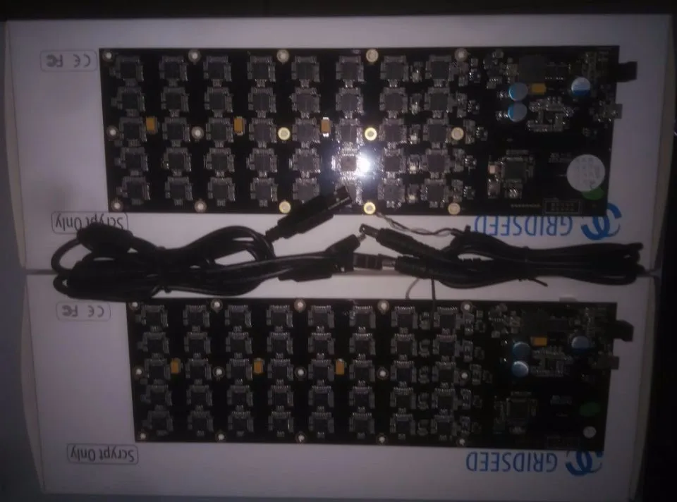 Б/у Майнер 5 2 6 м Gridseed blade два pcbs в комплекте с кабелями только нужно 100 120 Вт лучше