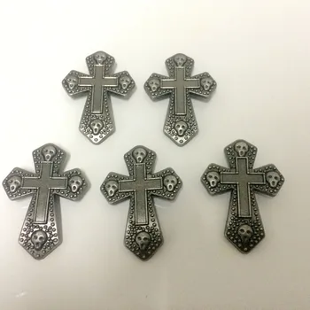 

New Coming 30PCS 33X46MM Antique Silver Cross Skull Studs Rivet Punk Skull Studs Spike Shoes Belt Bag Accessorie Leather Craft