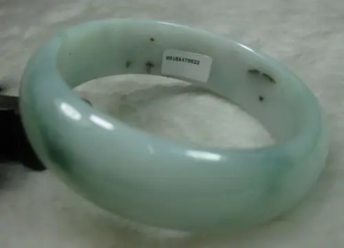 

002014 NATURE GRADE "A "BEAUTIFUL GREEN JADE JADEITE BRACELET BANGLE (A0502)