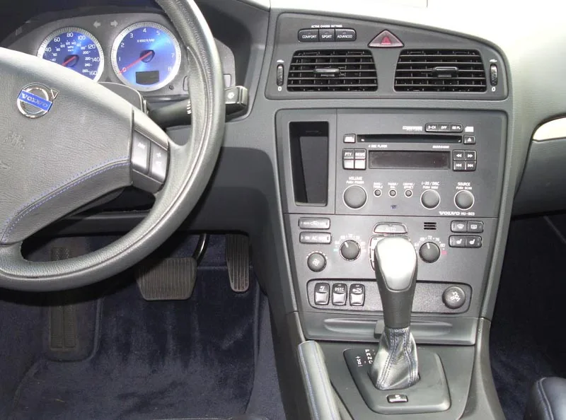 volvo s60 dashboard