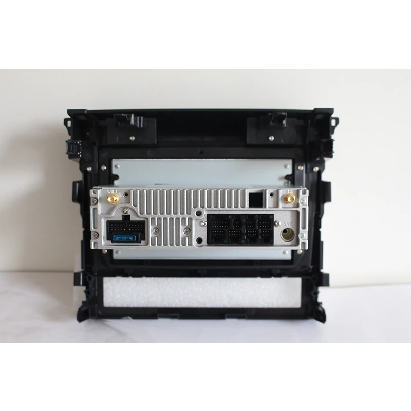 Excellent Lenvio 4GB RAM 32GB ROM Octa Core Android 8.0 Car DVD Radio GPS Navigation multimedia For Toyota Land Cruiser 200 2016 2017 2018 5