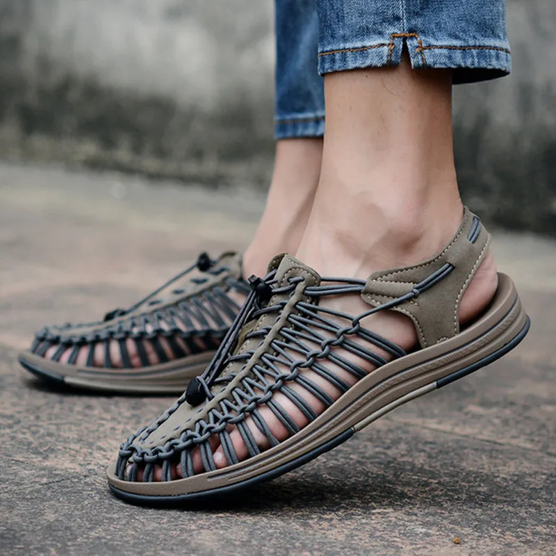 

Male Shoes Weave Seaside Beach Shoes Summer Sandals Men Shoes Fashion Design Men Sandals High Quality Comfortable Casual Shoes