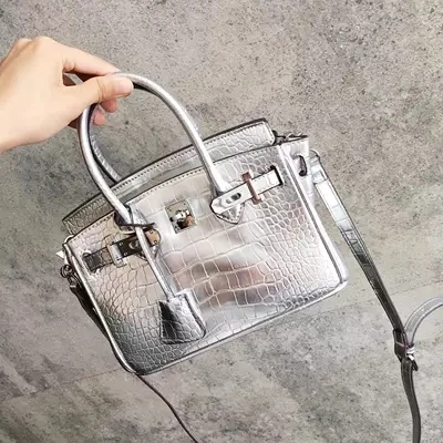 

Women's new small bag crocodile pattern platinum bag mini shoulder slung handbag sexy luxury