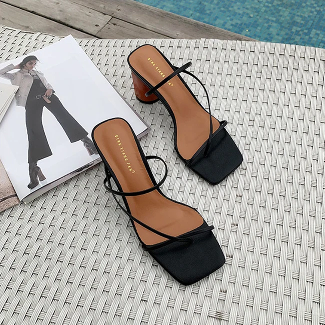Boussac/Винтажные босоножки на высоком каблуке с квадратным носком и узкими ремешками; женские шлепанцы на деревянном каблуке; женская летняя обувь; SWC0713