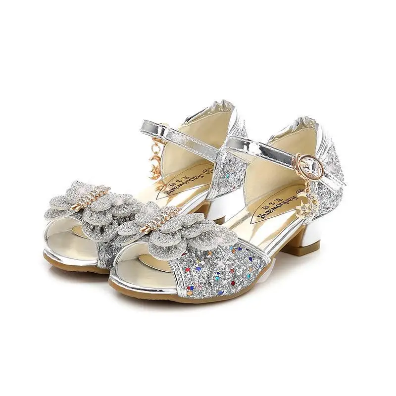 Летние вечерние туфли принцессы для девочек; сандалии на высоком каблуке; Детские блестящие кожаные туфли с узлом бабочкой; свадебные туфли - Цвет: silver