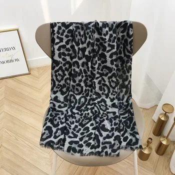 

Women Leopard Viscose Scarf Winter Luxury Brand Scarfs Shawl Hijab Pashmina Schal Ladies Sjaal Echarpe Cachecol Poncho Muslim