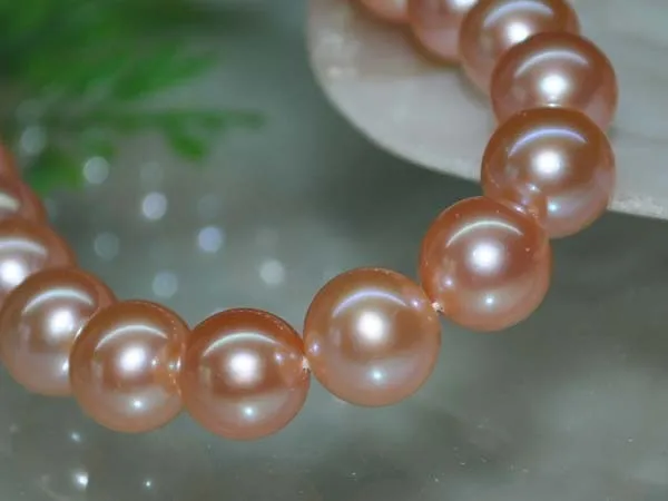 

Top Outstanding Luster Natural RARE Pink AAA 9 10mm Round Pearl 12771