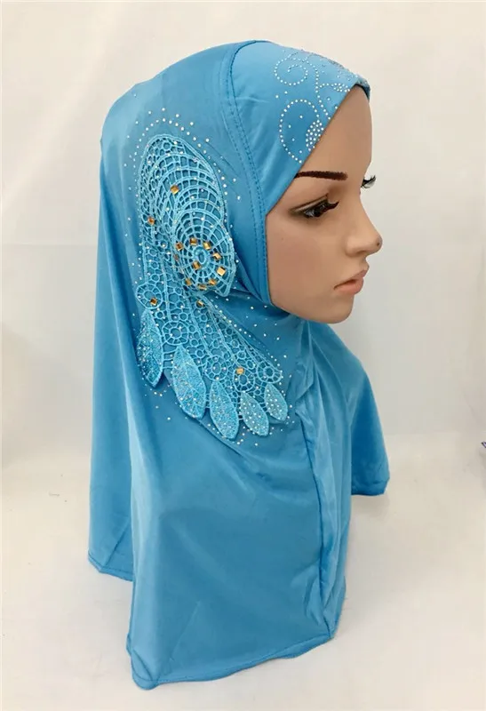 Исламские мусульманские женские Стразы ледяной шелк хиджаб мусульманские шарфы арабские шали обертывание головной убор женские арабские Рамадан шапочки под хиджаб - Цвет: 01 blue