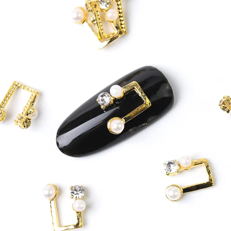 

2019 new 10 pieces crystal bright pearl nail rhinestone alloy Nail Art decorations glitter DIY 3D Pearl nail jewelry pendant
