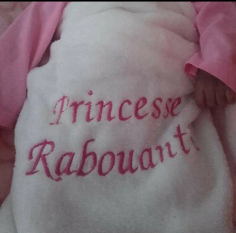 Embroidery sample