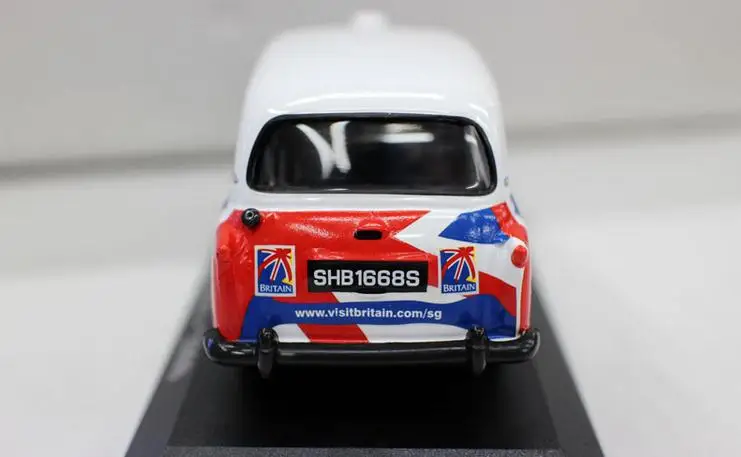 Высокая моделирования LTI FX4 Сингапур 2000 такси модель, 1:43 сплава автомобиля игрушки модель, Металл литье, коллекция игрушек