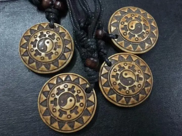 

12pcs Faux Carved New Handmade Symbol Hawaii Surfer Choker Necklaces Pendants