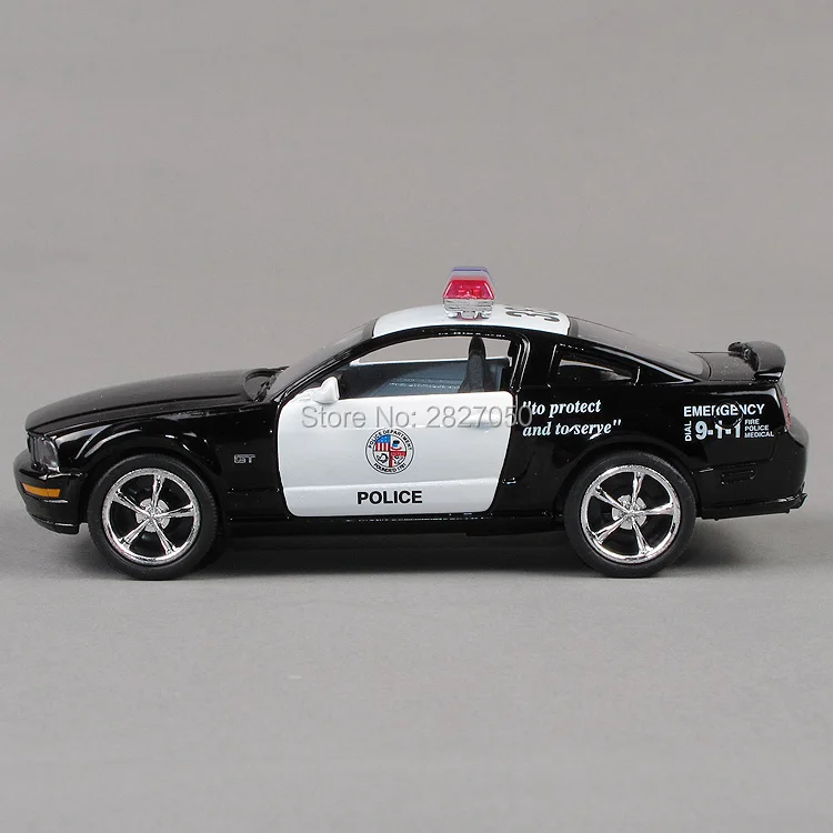 KiNSMART 1:38 2006 Mustang GT полицейская игрушка машинка литая под давлением модель автомобиля коллекция игрушек подарок для мальчиков детей