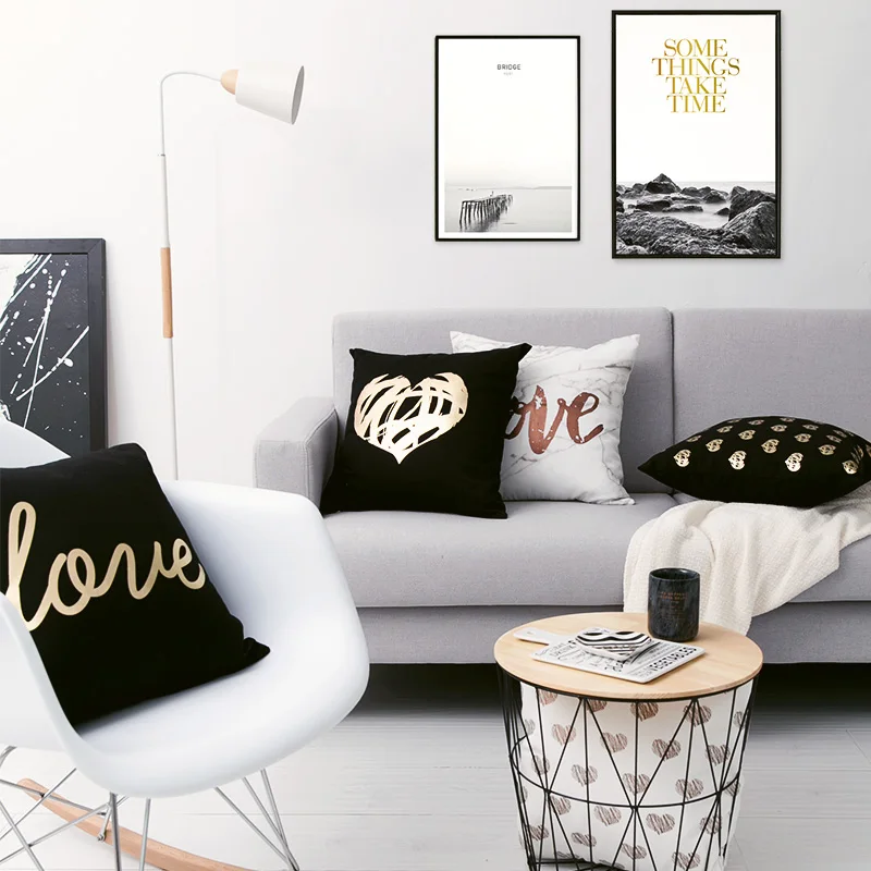 

Golden Love Brozing Pillowcase Gold Foil Cushion Decortive Pillows Home Decor Sofa Throw Pillow Christmas Decoration 45*45