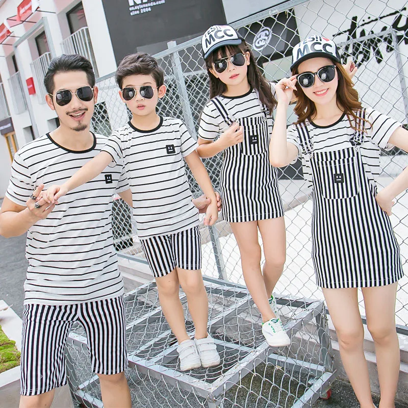 

Summer Fashion Causal Family Clothing Set Cotton Striped Camouflage Short Sleeved Pantsuit Mom Daughter Strap Dress Dad Son Set