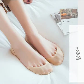 

3Pairs=6Pcs Thin Boat Socks Anti Slip Invisible Boat Socks Women Solid Color Super Shallow Mouth Socks for Ladies High Heel Shoe
