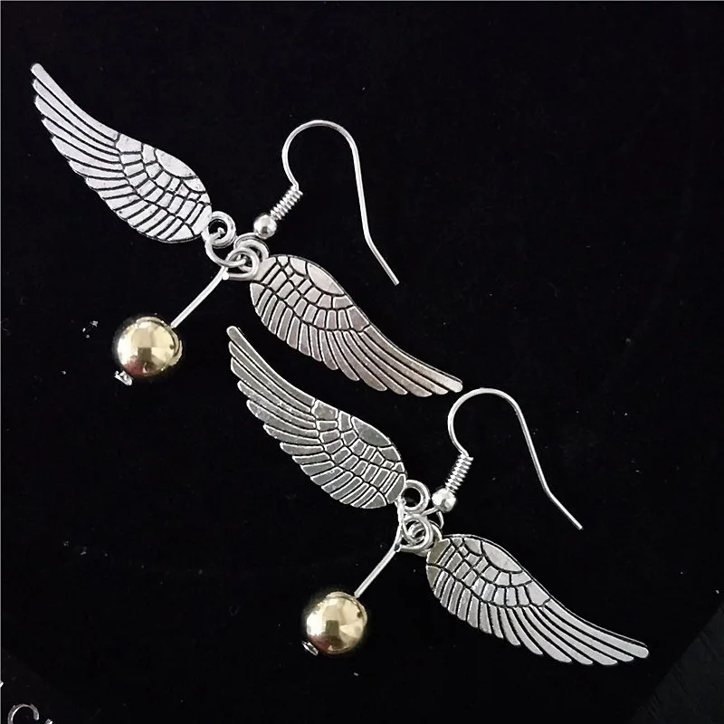 

Children Gifts Harry Style Golden Snitch Earrings Lady Popular Vintage Style Sweety Angle Wings Earring For Women