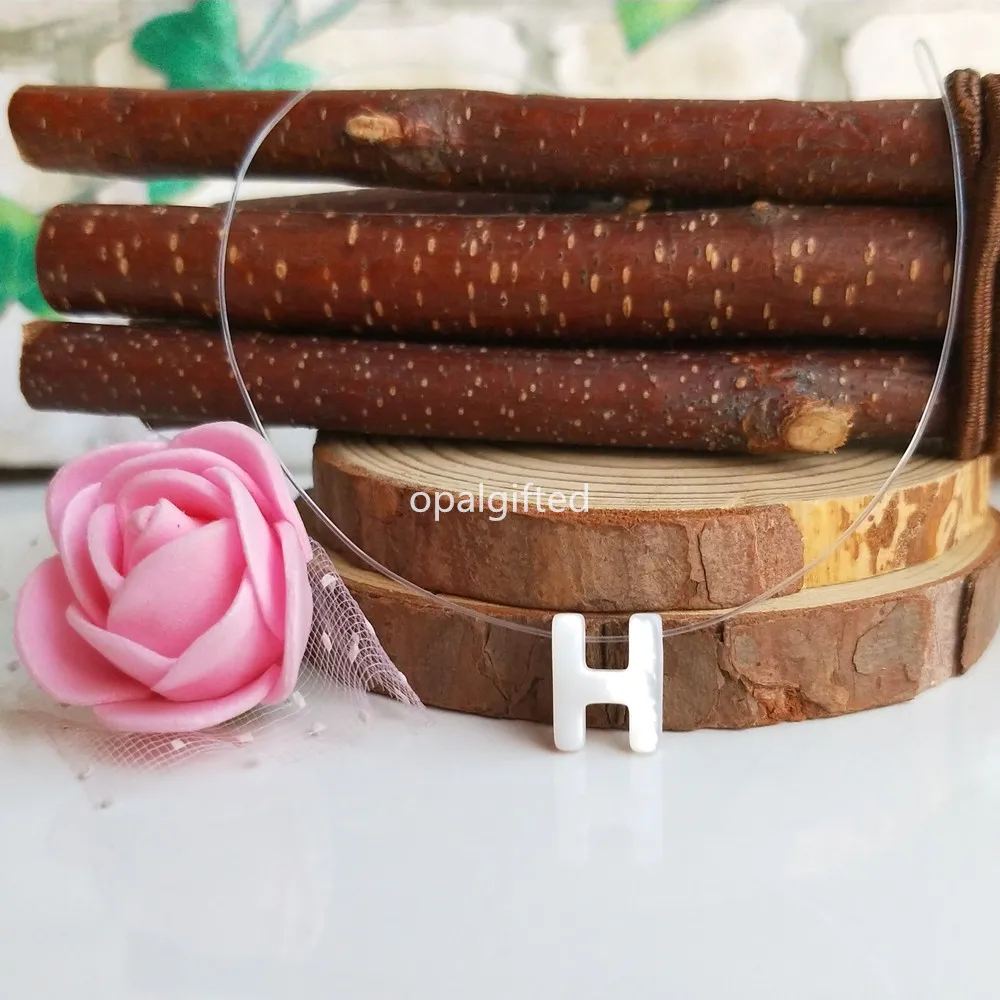 

1pc Hot sale Transparent Nylon Mother pearl letters H Necklace Opalo Hamsa Necklace MOP 26 letters Shape for Choose S925 Clasps
