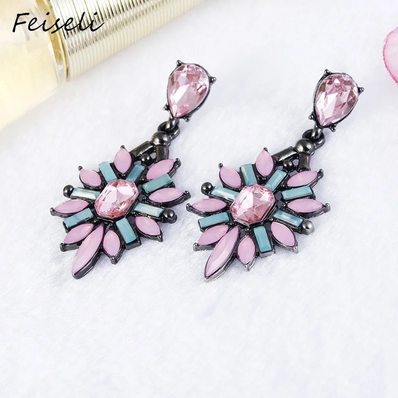 

Feiseli Colorful Retro Rhinestone Crystal Geometric Dangle Earring For Ladies Wedding Banquet Drop Earring Ornament Gift