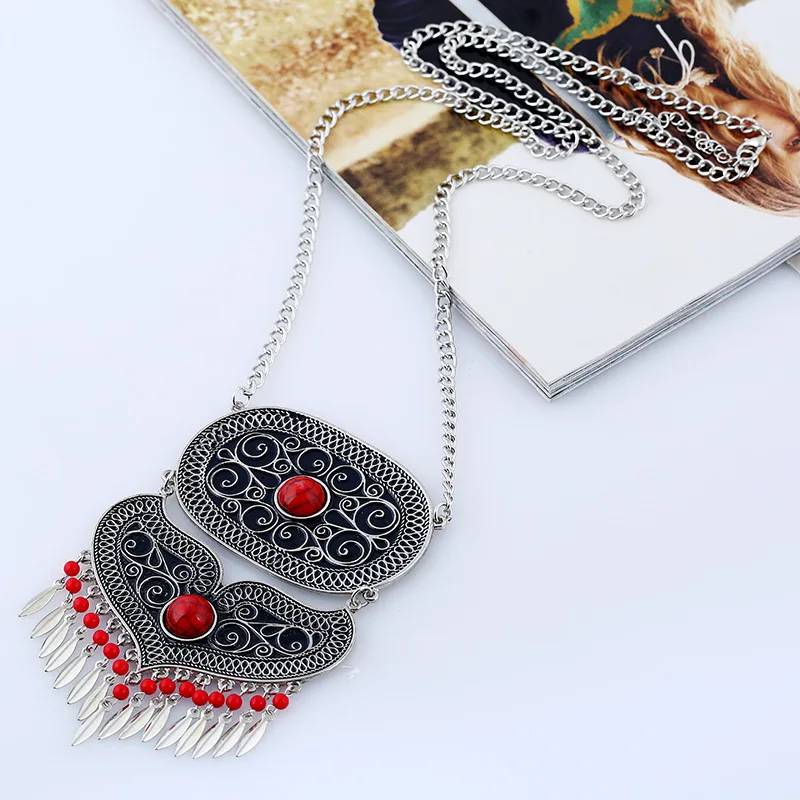 LZLQ, винтажное ожерелье-чокер с вырезами, геометрическими листьями и кисточками, женское колье, 2 цвета, ожерелье из цинкового сплава, кулоны, трендовые ожерелья - Окраска металла: Silver red