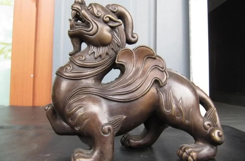 

7"Chinese Superb Pure Bronze Carved Evil Lucky Foo Dog Lion beast kylin Statue