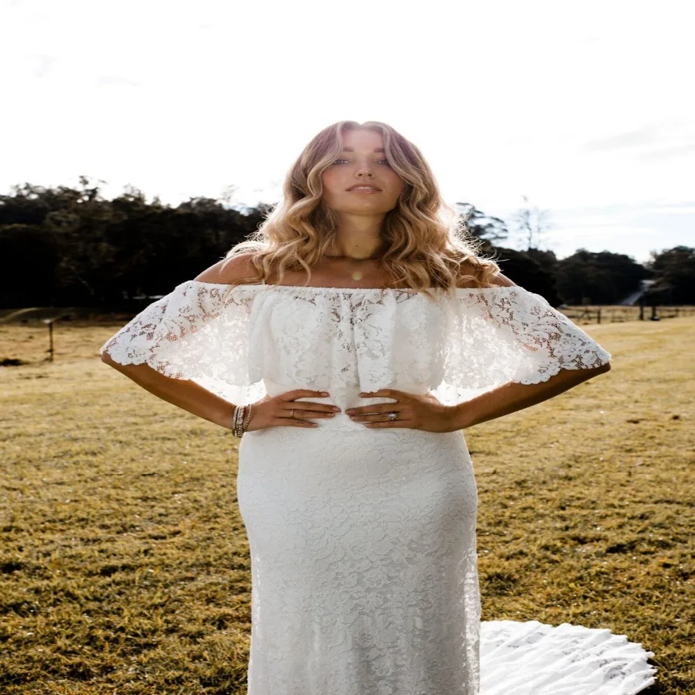 2018 Summer Beach Boho Wedding Dress Off Shoulder White V Neck Low