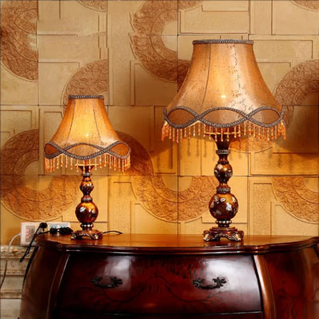 European style Table Lamp Bedroom Bedside Lamp Retro Bedroom LED