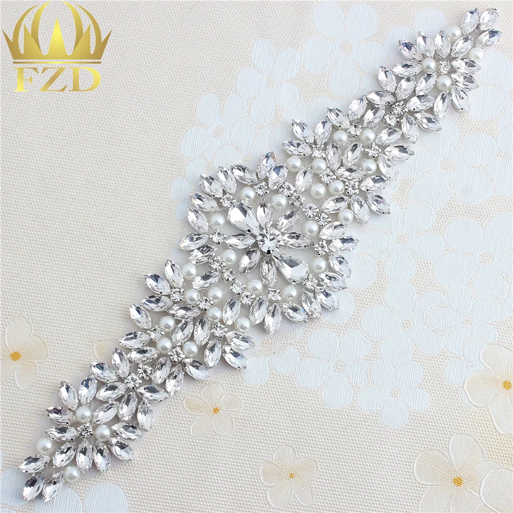 

Wedding Rhinestones Applique Crystal Hot Fix Clear Rhinestones Designs for Bridal Sash or DIY Wristbands